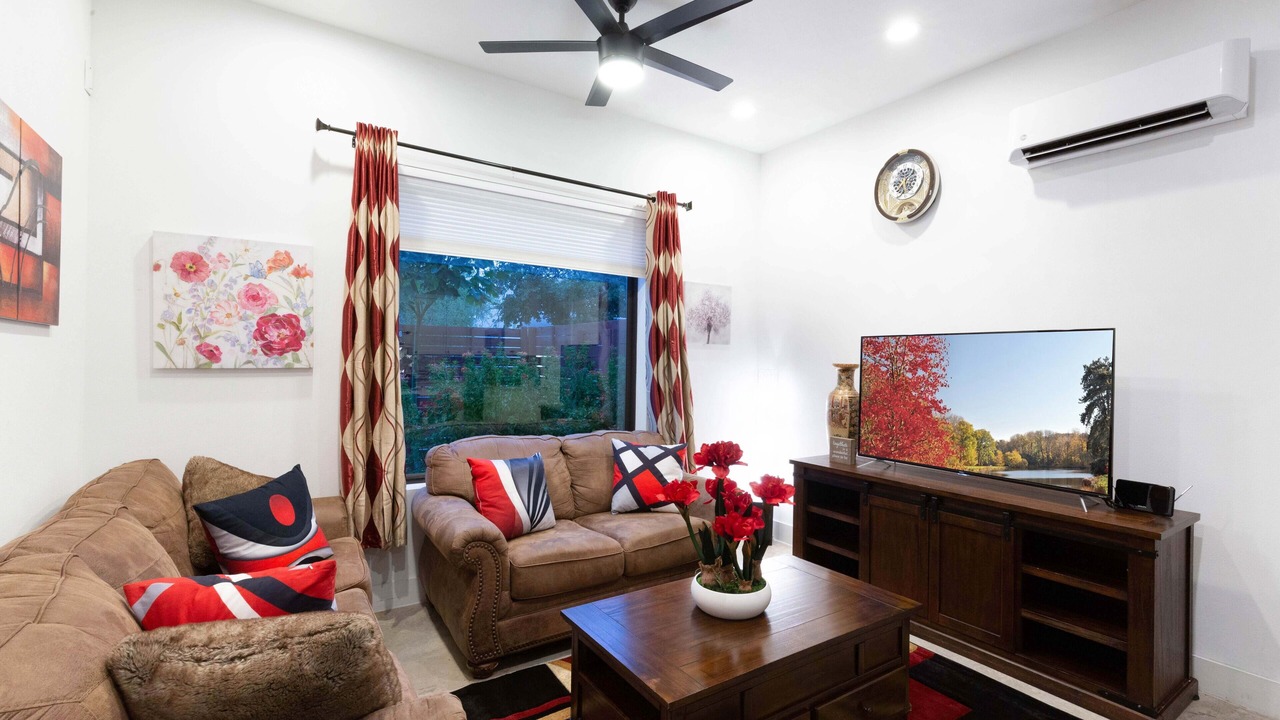 Photo of Bedroom in Swede Hill
