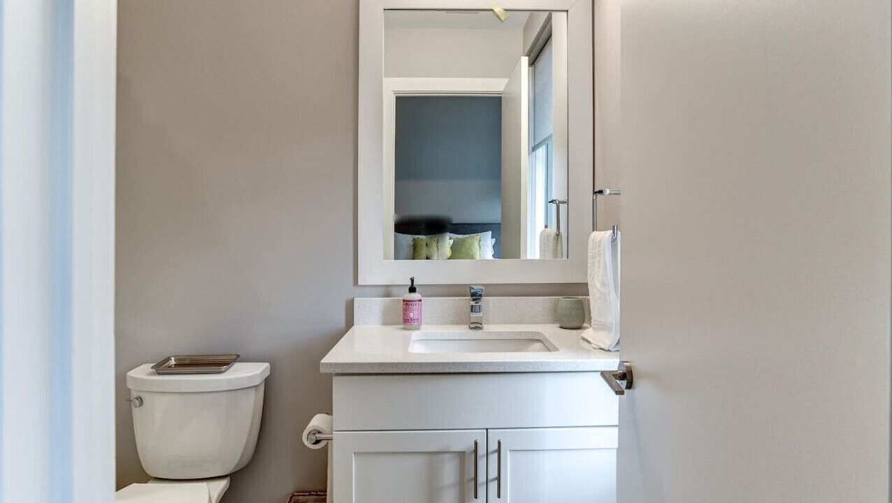 Photo of Bathroom in East End - Valley Street