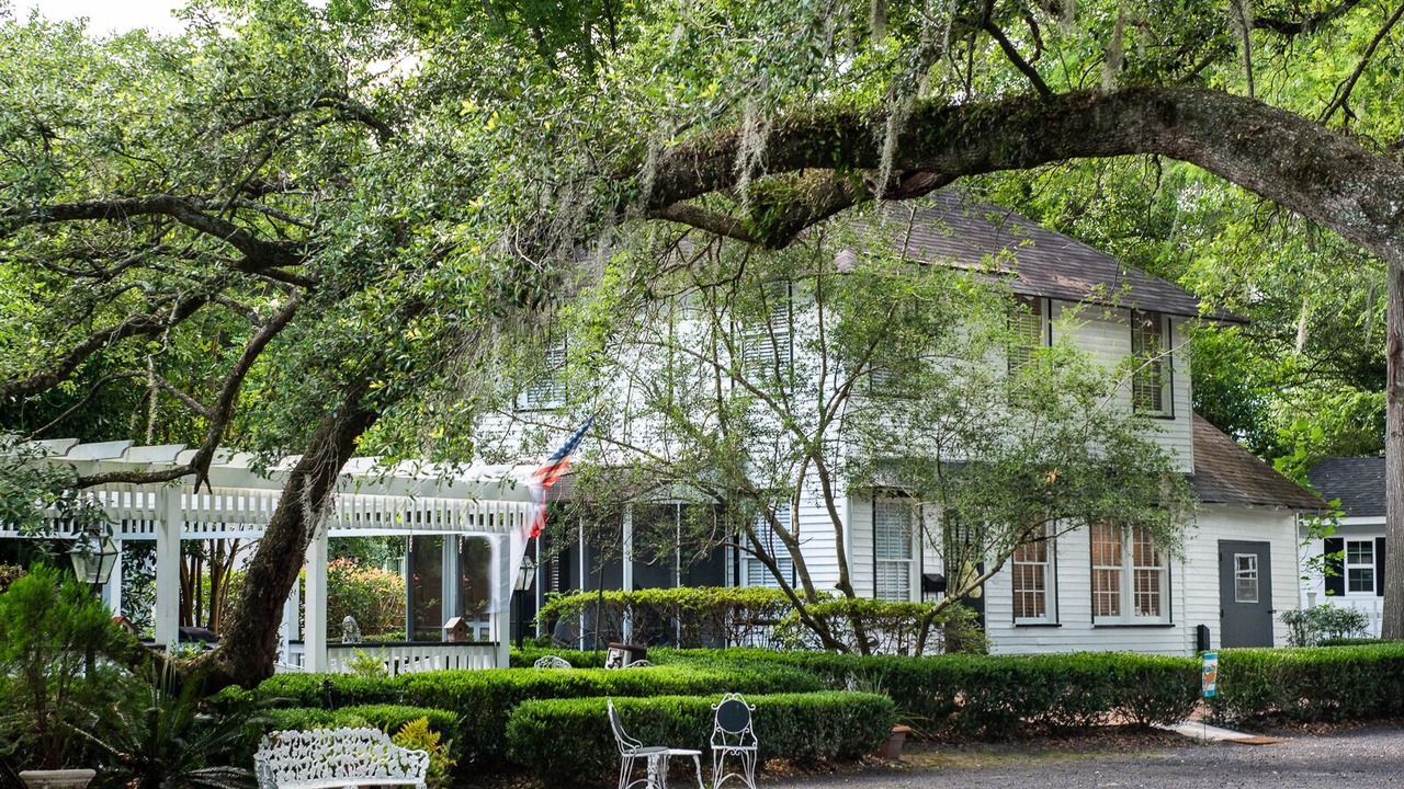 Photo of Outdoor in Summerville Historic District
