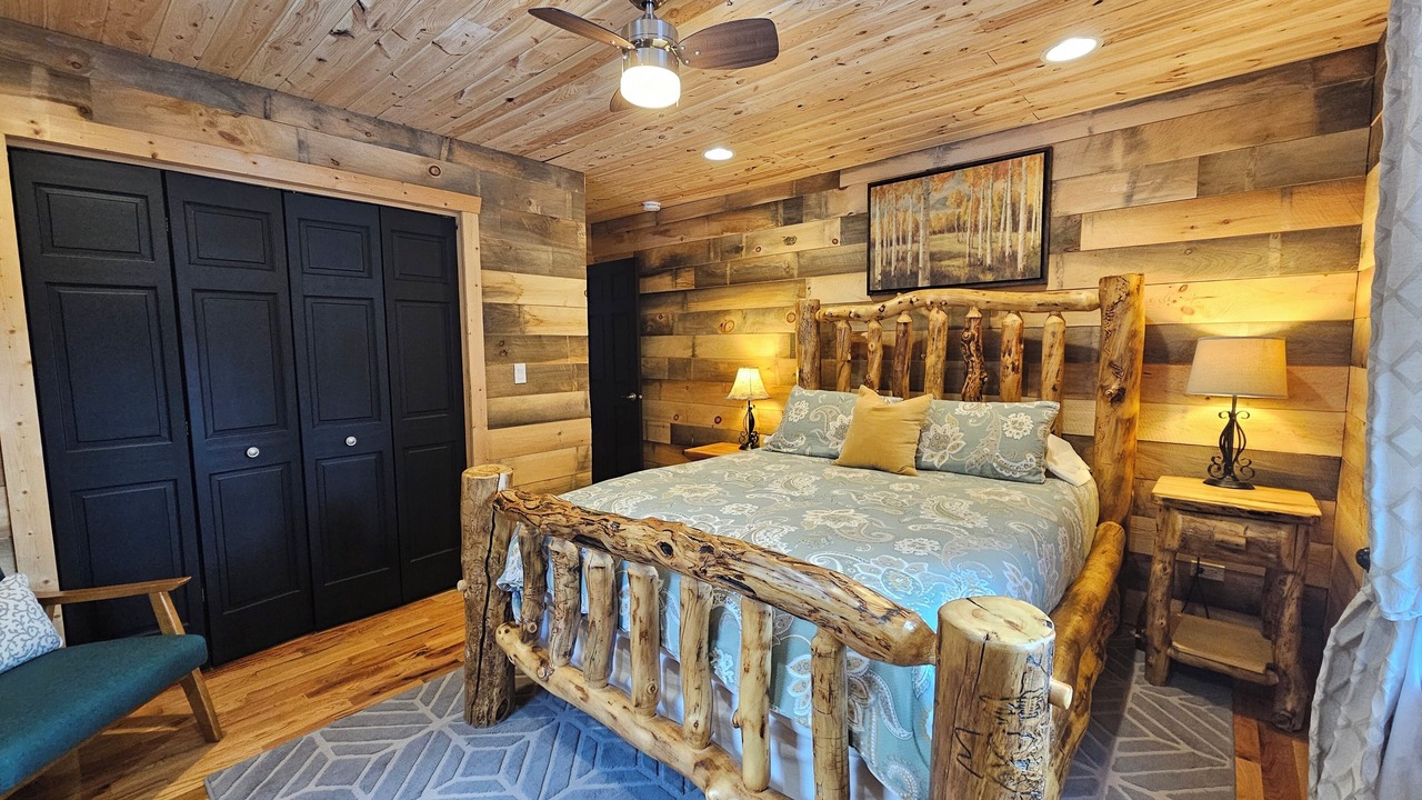 Photo of Bedroom in Adams