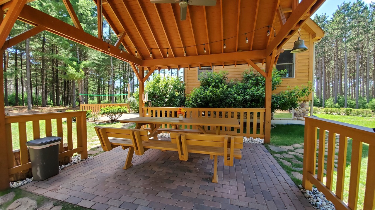 Photo of Outdoor in Adams