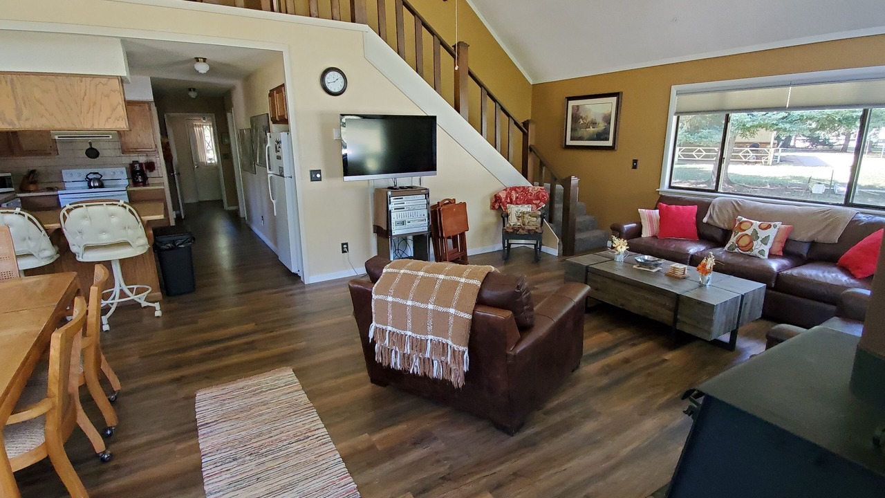 Photo of Livingroom in Bayfield