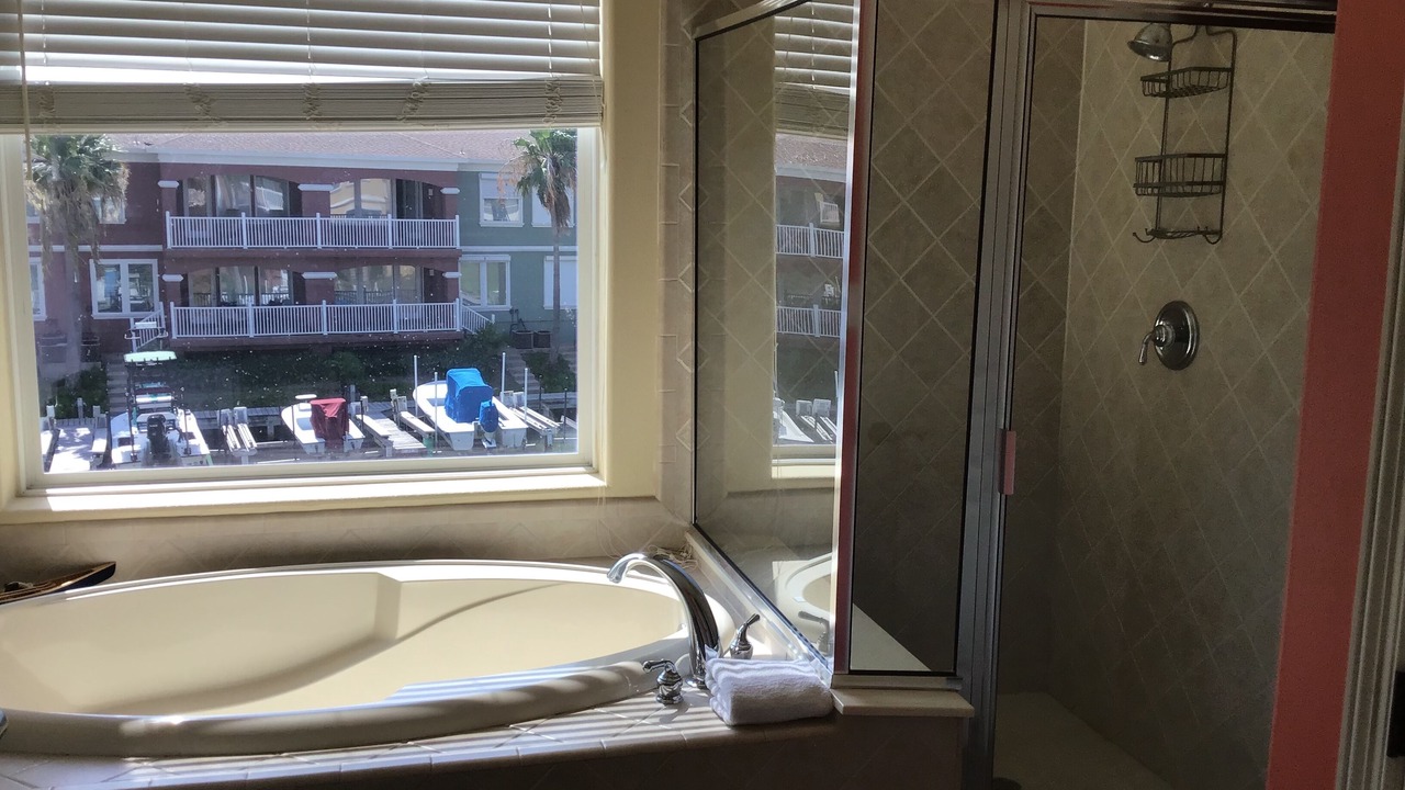 Photo of Bathroom in Laguna Vista