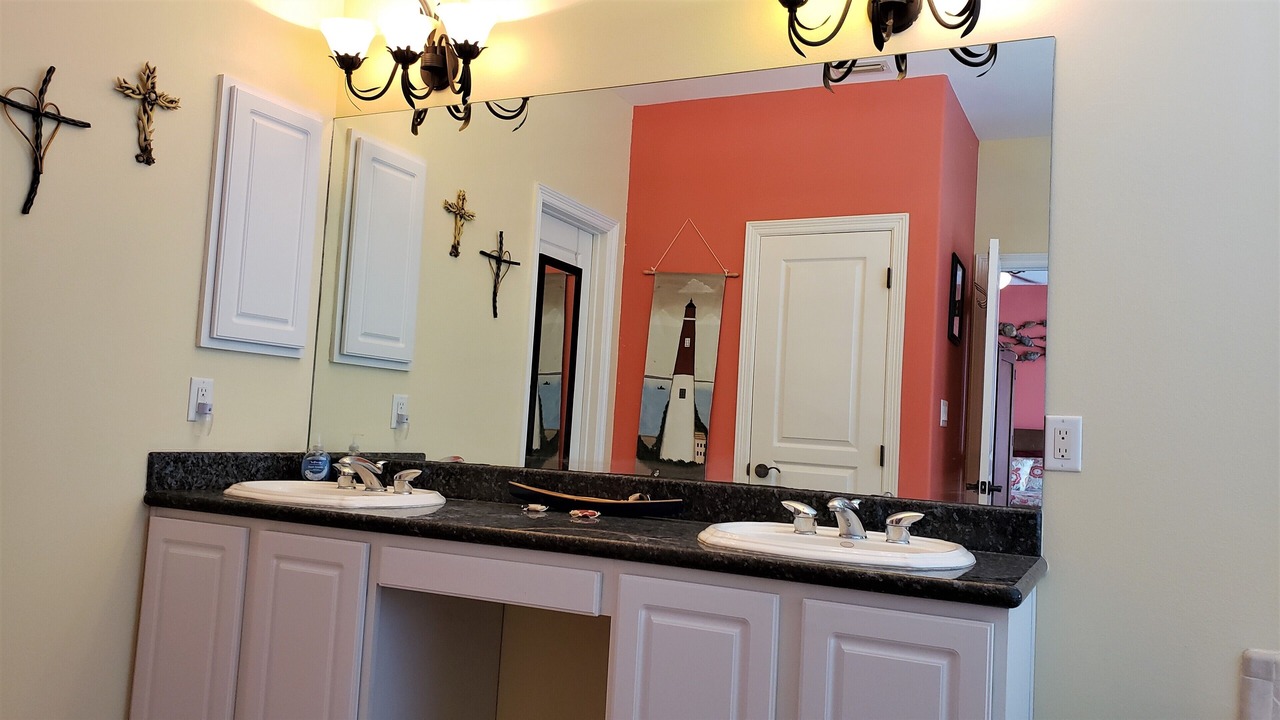Photo of Bathroom in Laguna Vista