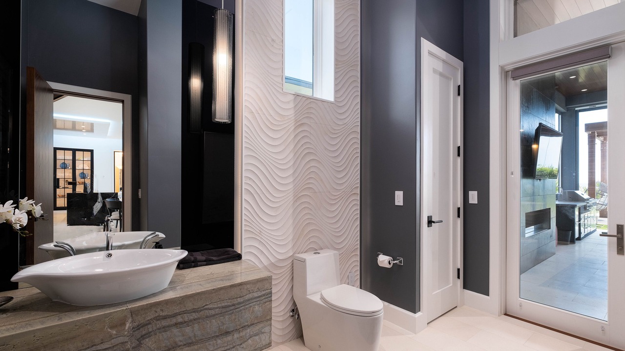 Photo of Bathroom in Crescent Beach