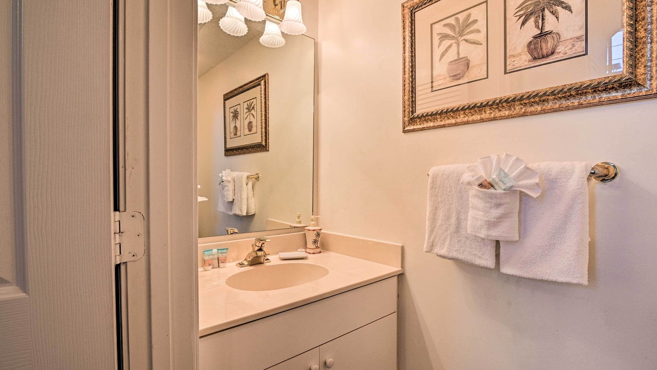 Photo of Bathroom in Red Hill