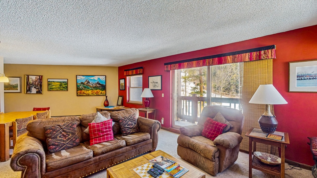 Photo of Livingroom in Four O'Clock