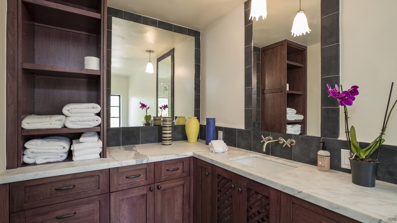 Photo of Bathroom in Laguna