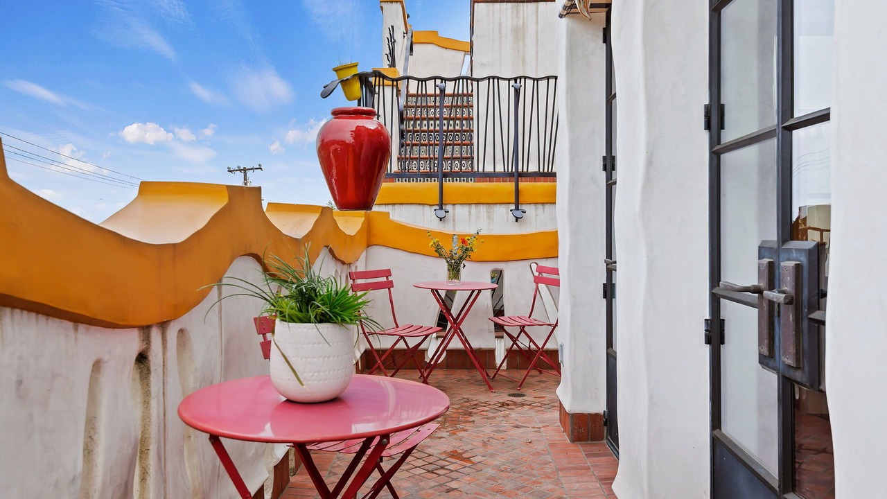 Photo of Patio Balcony in Laguna