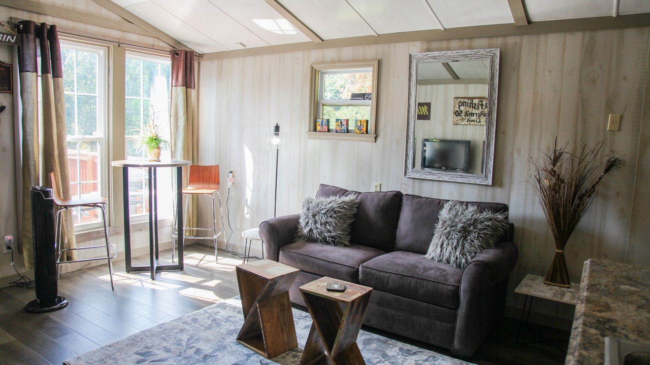 Photo of Livingroom in Dickson