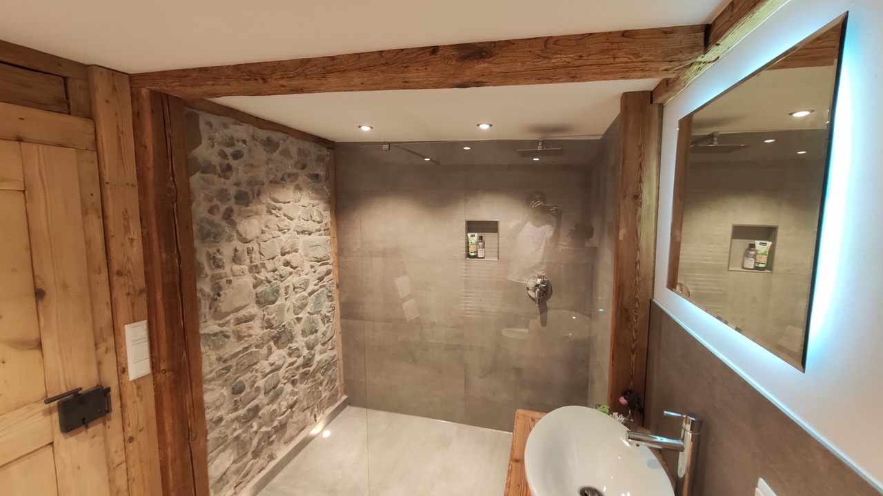 Photo of Bathroom in Buching