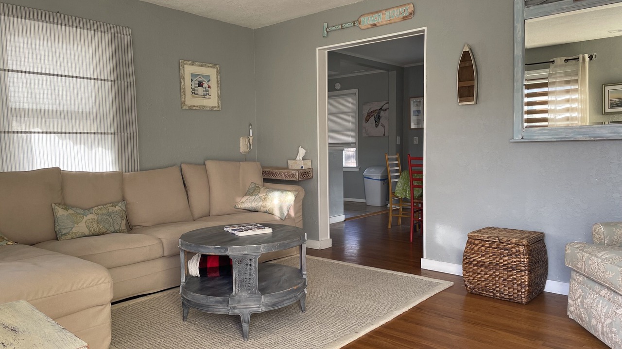 Photo of Livingroom in Chic's Beach