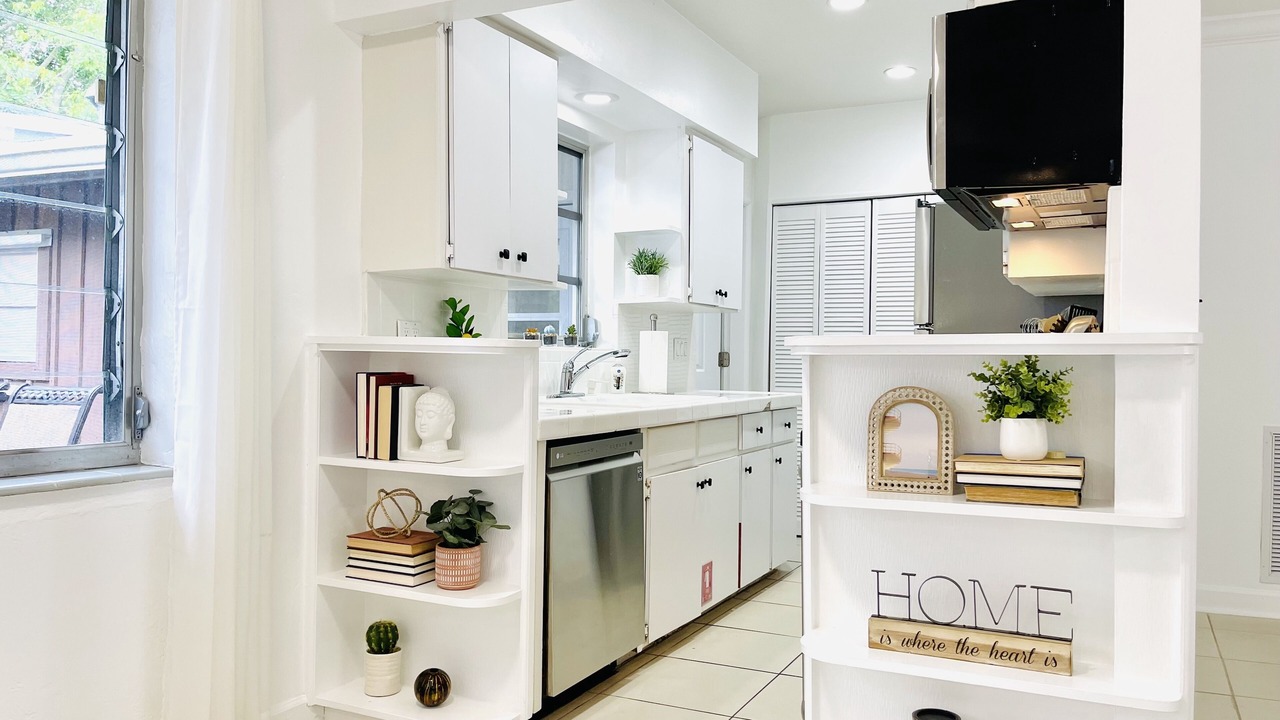 Photo of Kitchen in Dolphin Isles