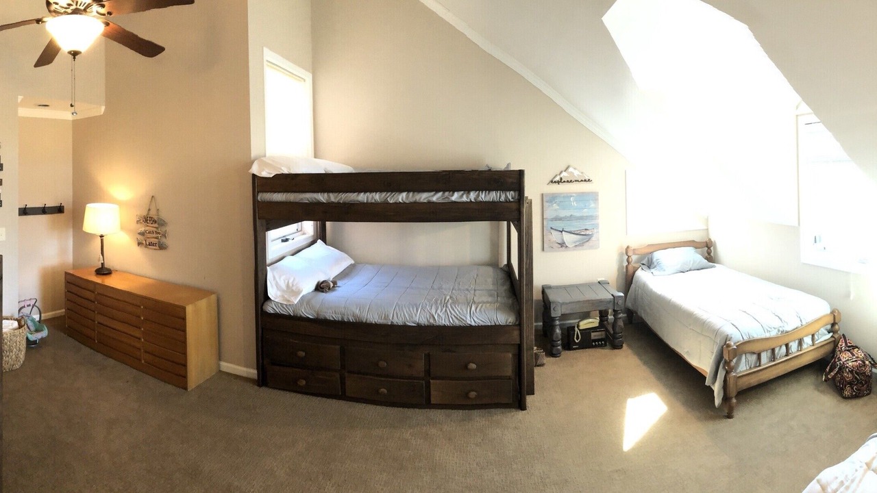 Photo of Bedroom in Salem