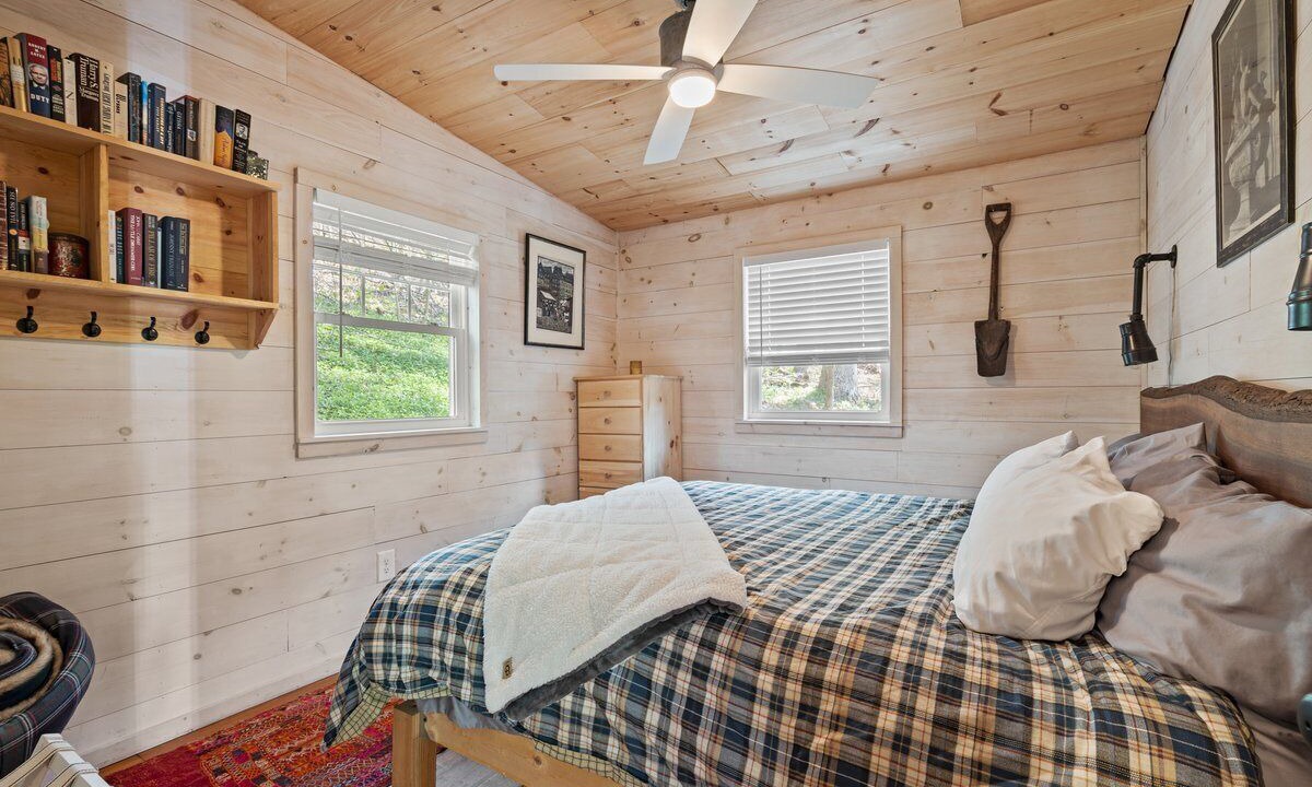 Photo of Bedroom in Elkton