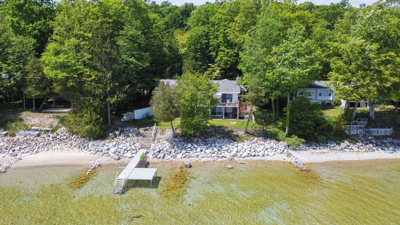 Photo of Outdoor in Suttons Bay