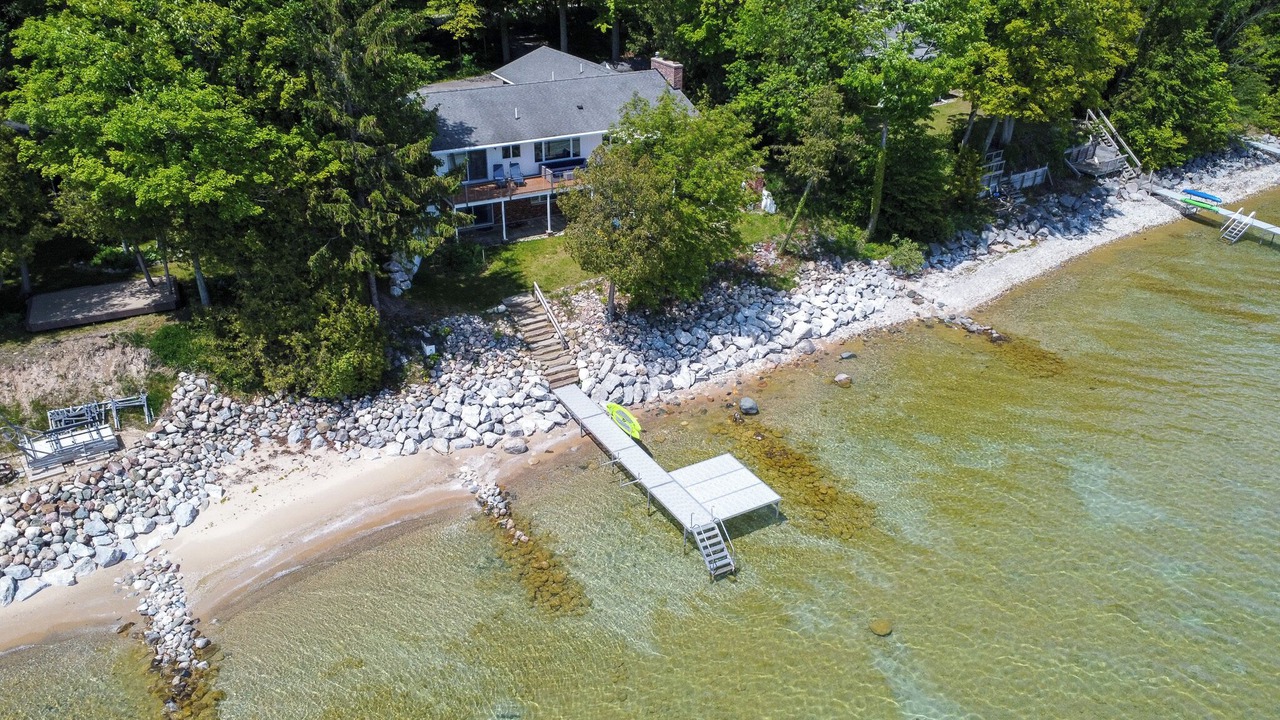 Photo of Others in Suttons Bay