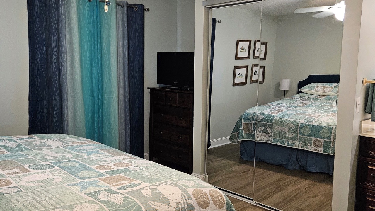 Photo of Bedroom in Beachwalk