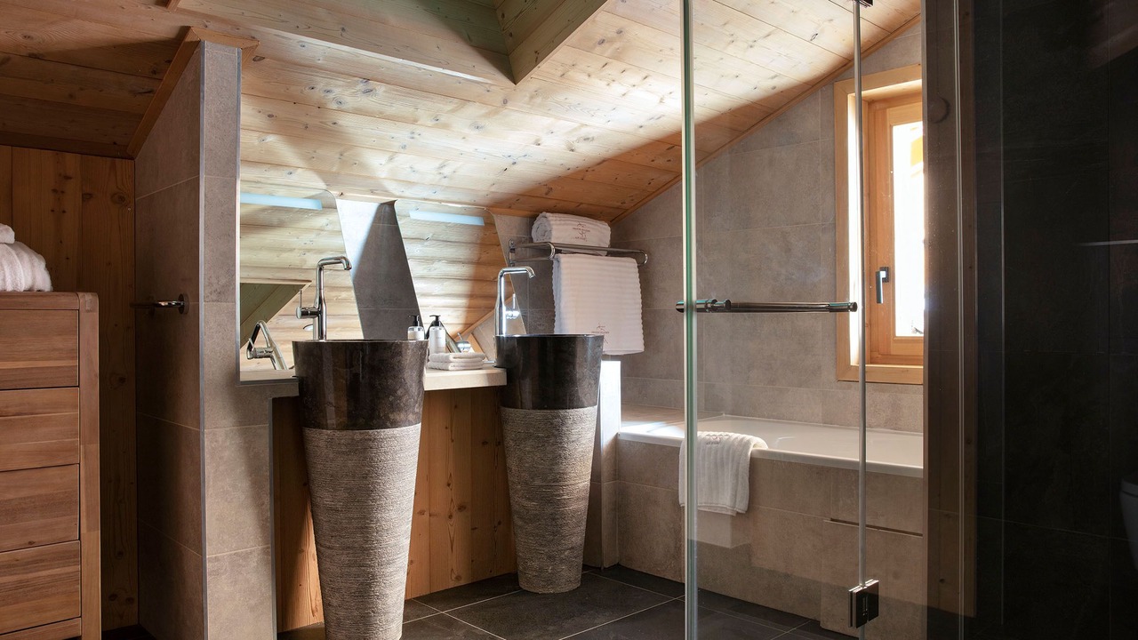 Photo of Bathroom in Jeux