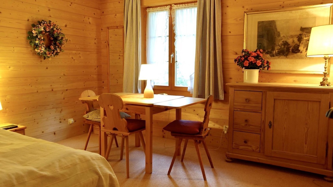 Photo of Bedroom in Lauenen