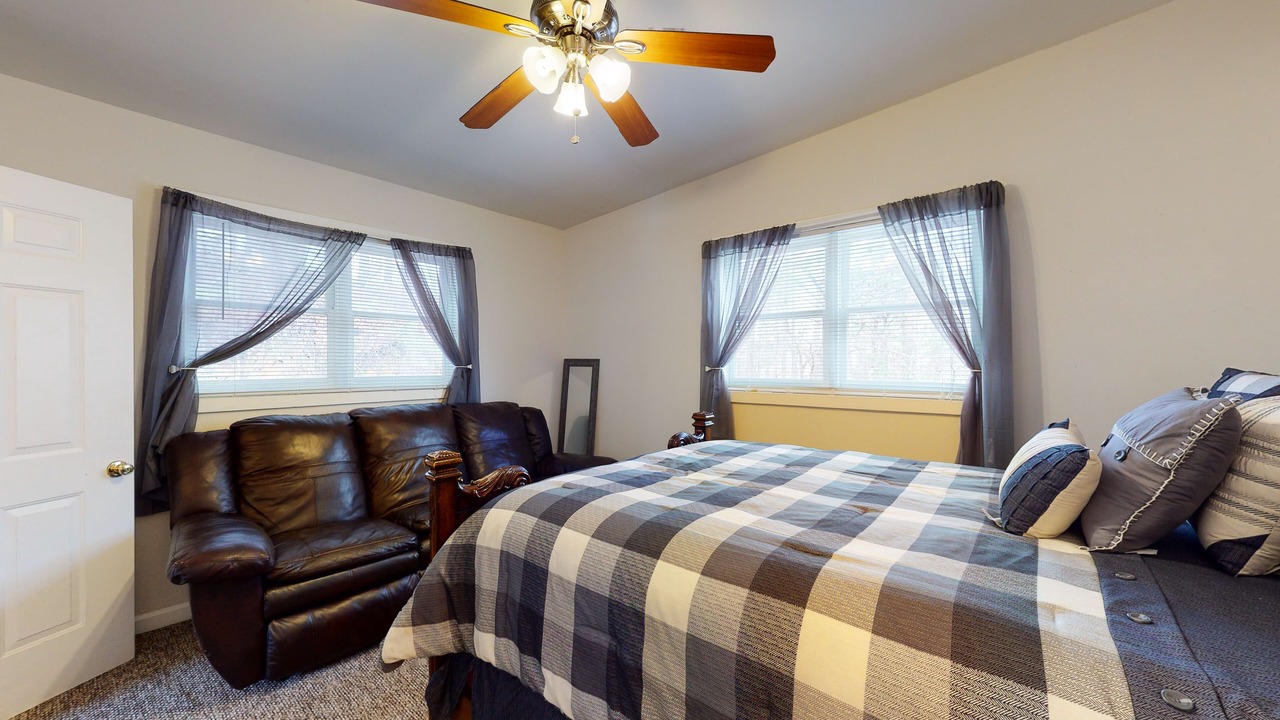 Photo of Bedroom in Oakman