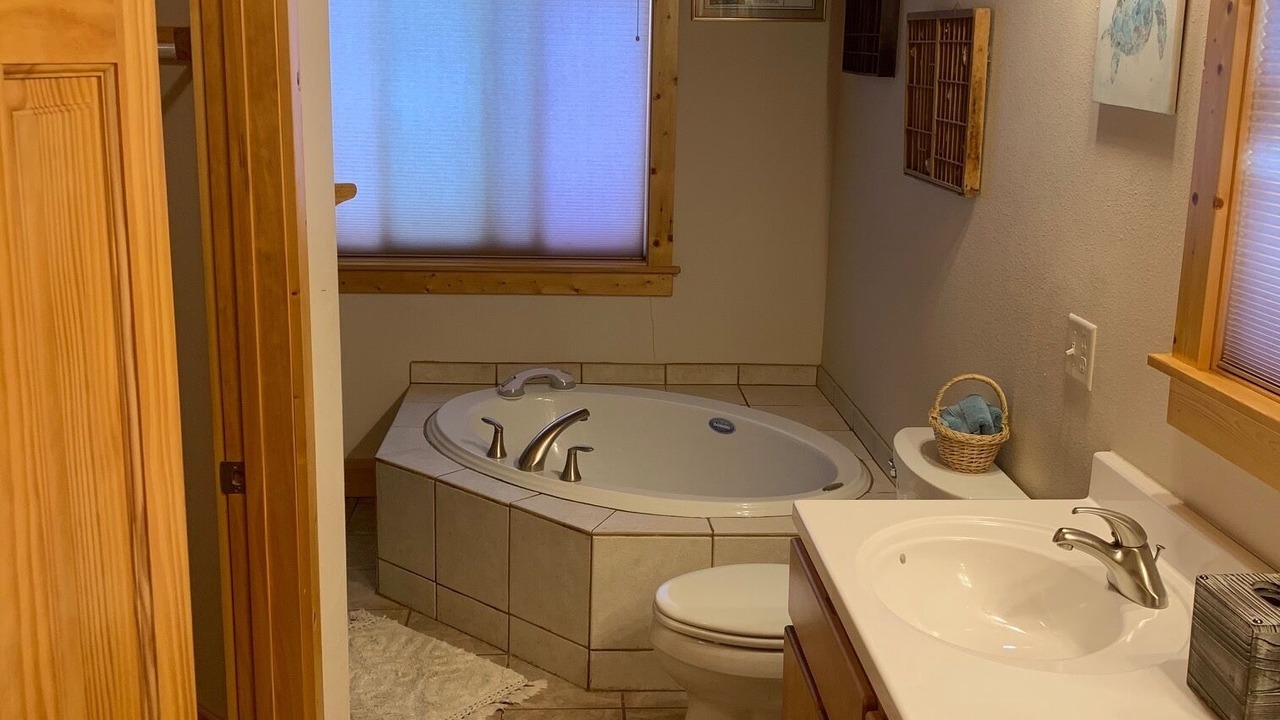 Photo of Bathroom in Star Valley Ranch