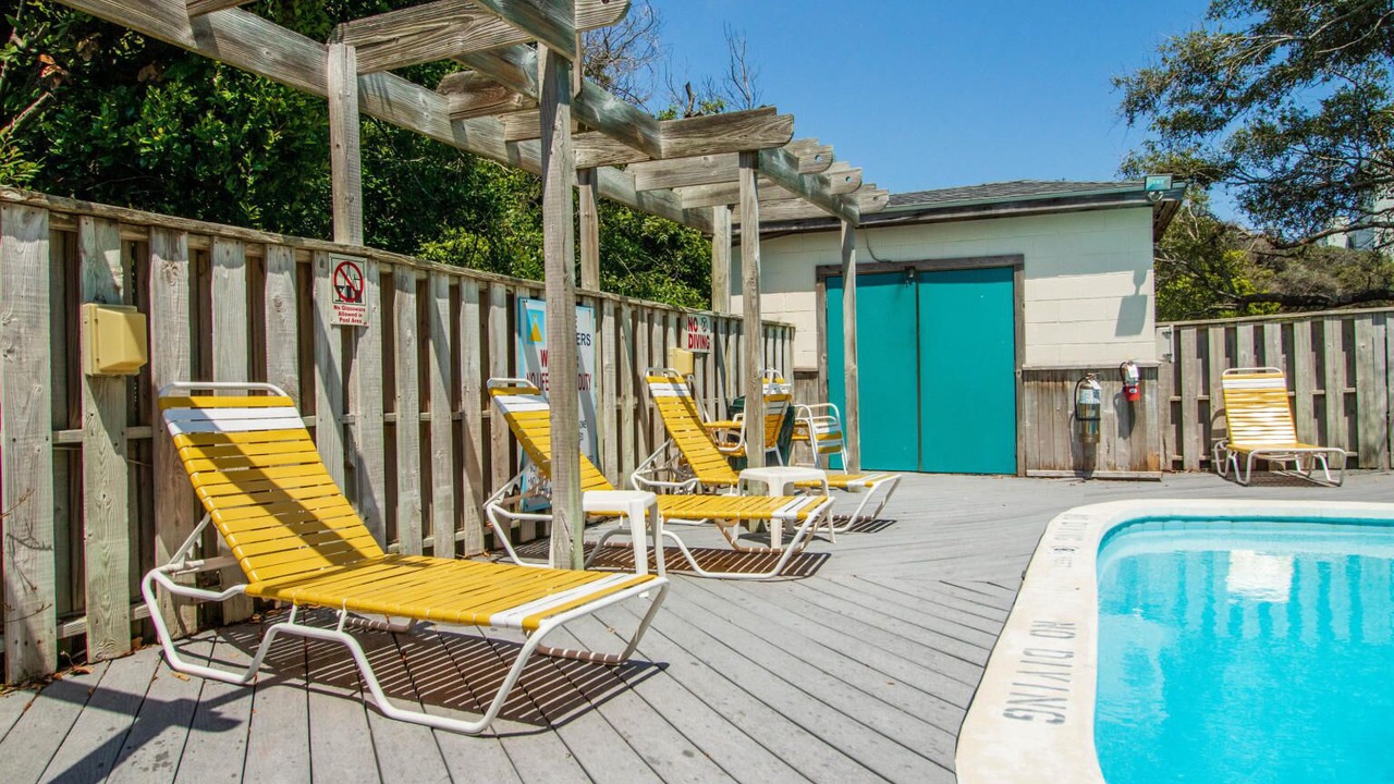 Photo of Outdoor in Pine Knoll Shores