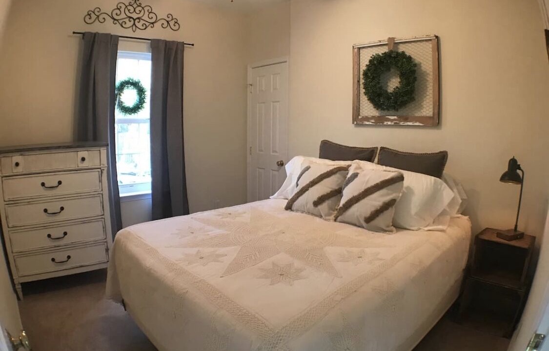 Photo of Bedroom in Lincoln