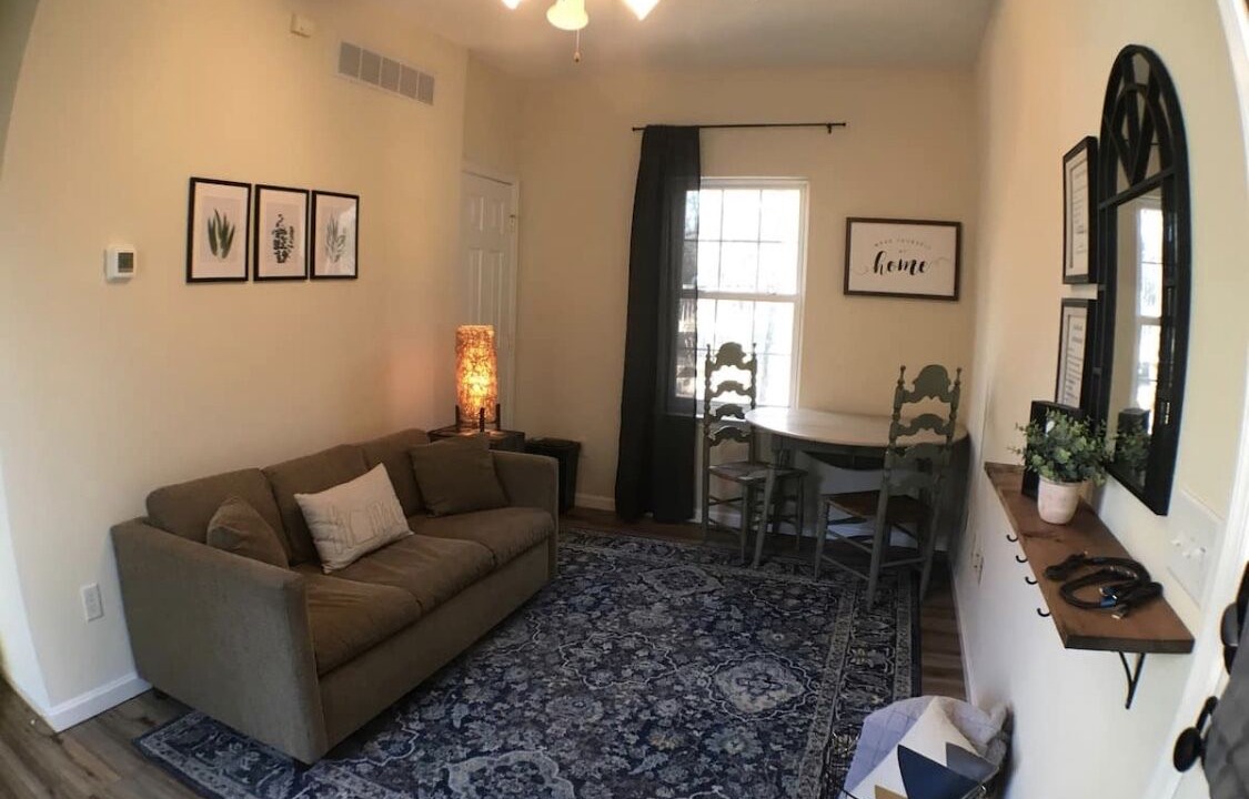 Photo of Livingroom in Lincoln
