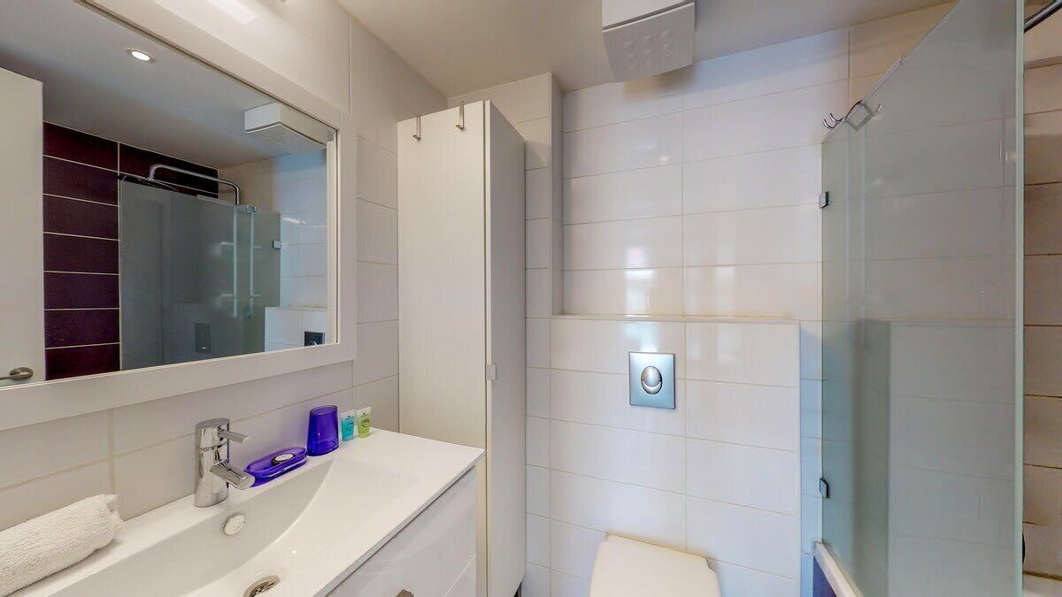 Photo of Bathroom in Jaffa