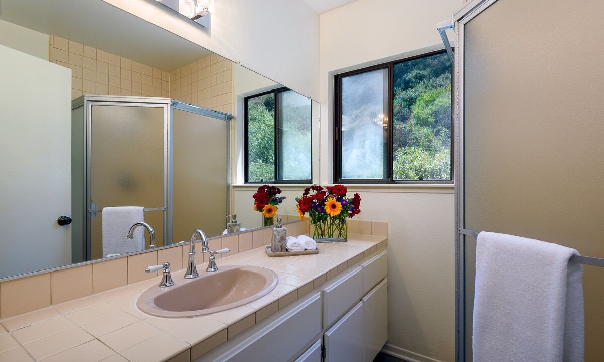 Photo of Bathroom in Campanil