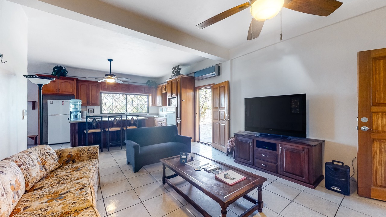 Photo of Livingroom in Santa Elena