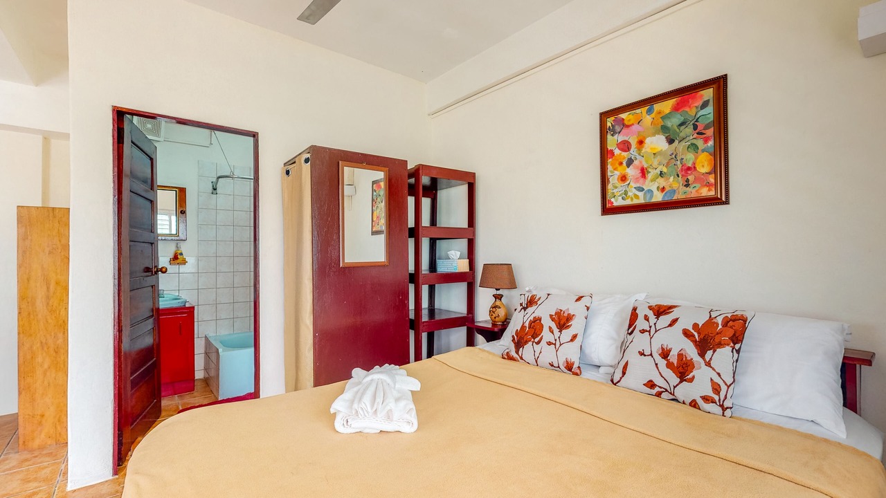 Photo of Bedroom in Caye Caulker