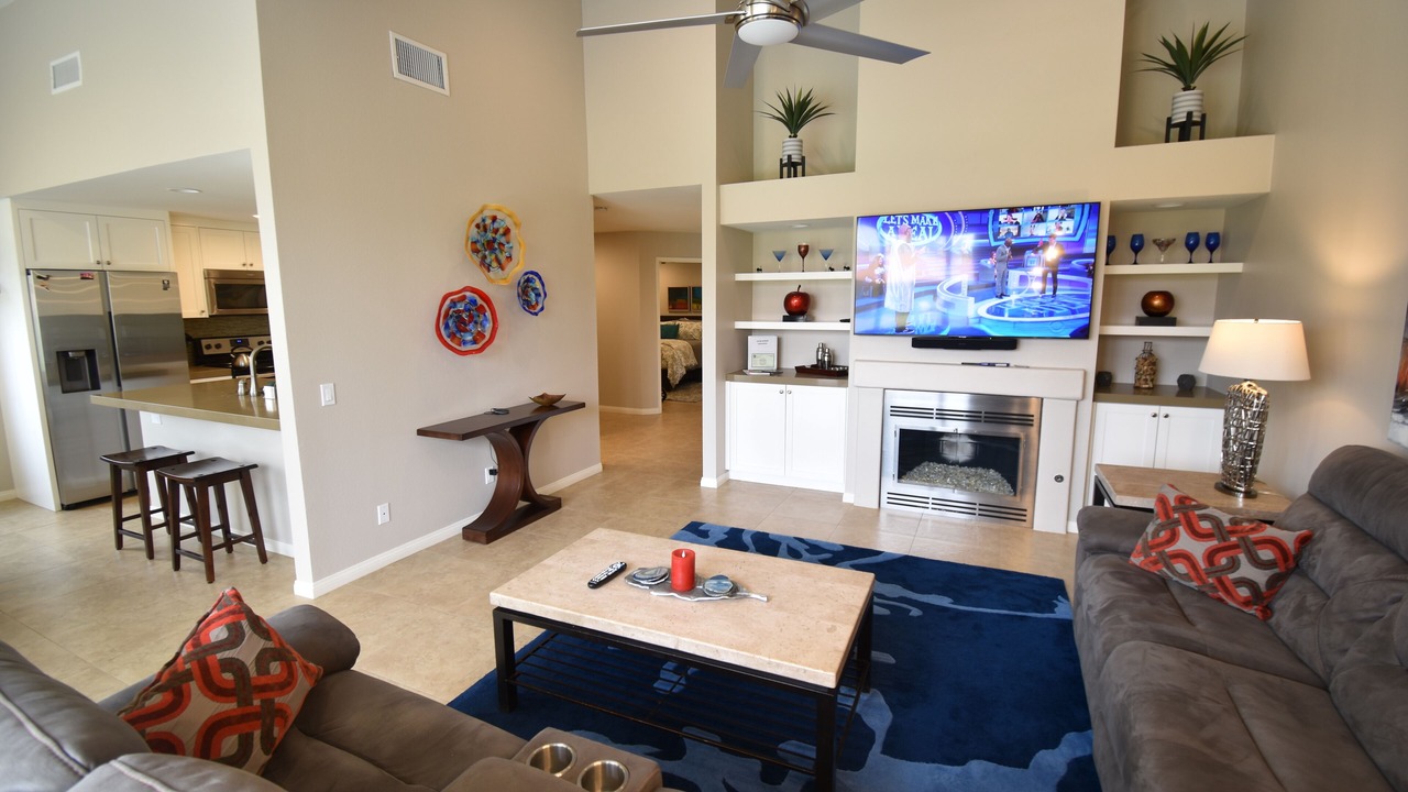Photo of Livingroom in Palm Desert