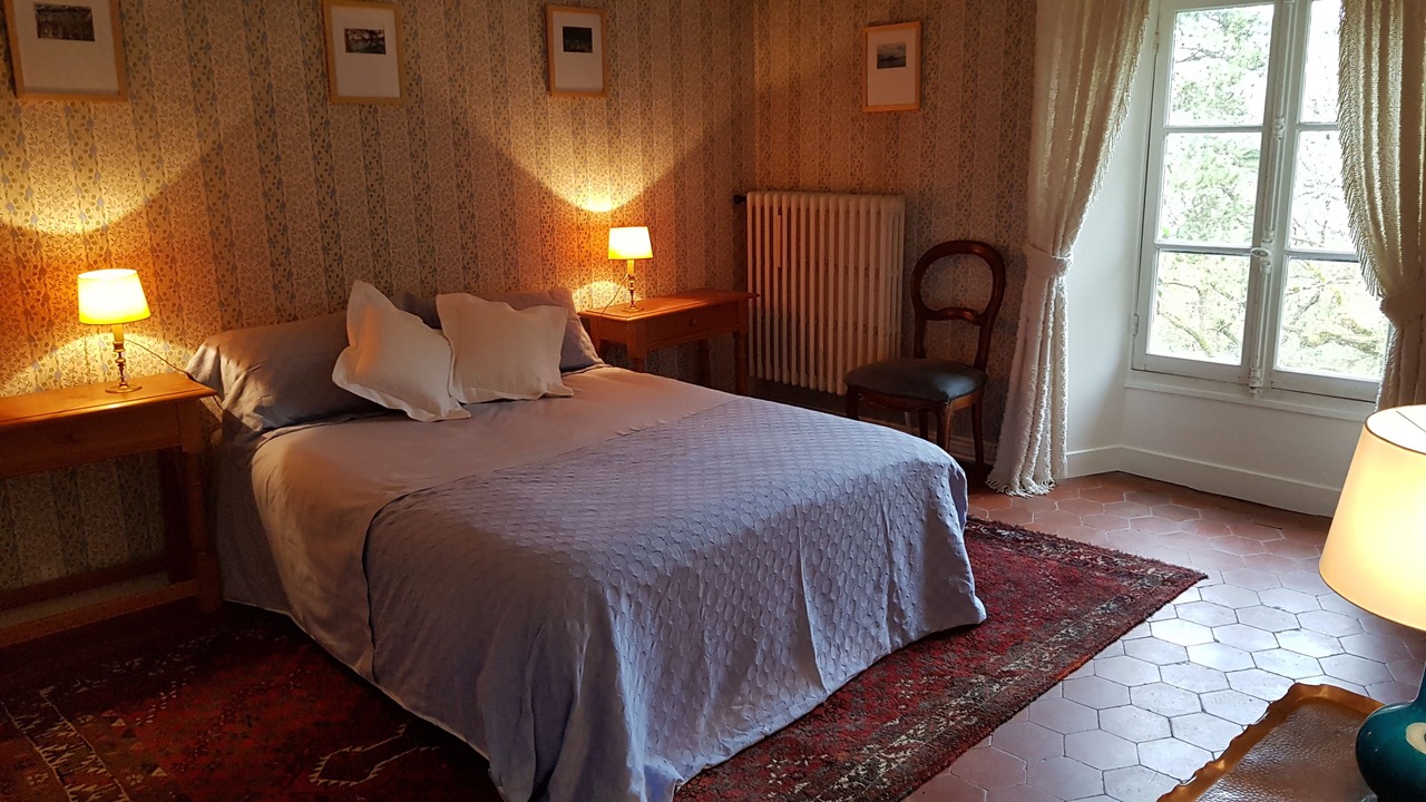 Photo of Bedroom in Recloses