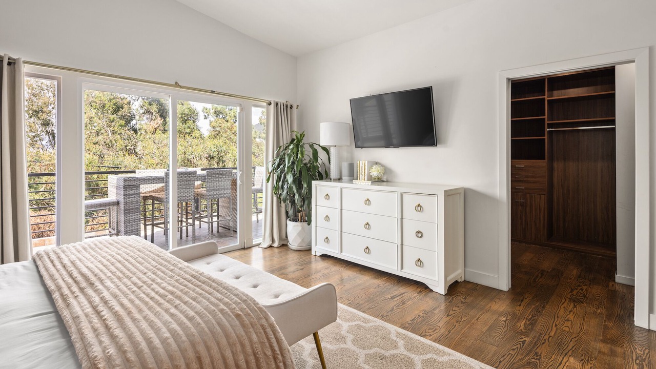 Photo of Bedroom in Hollywood Hills
