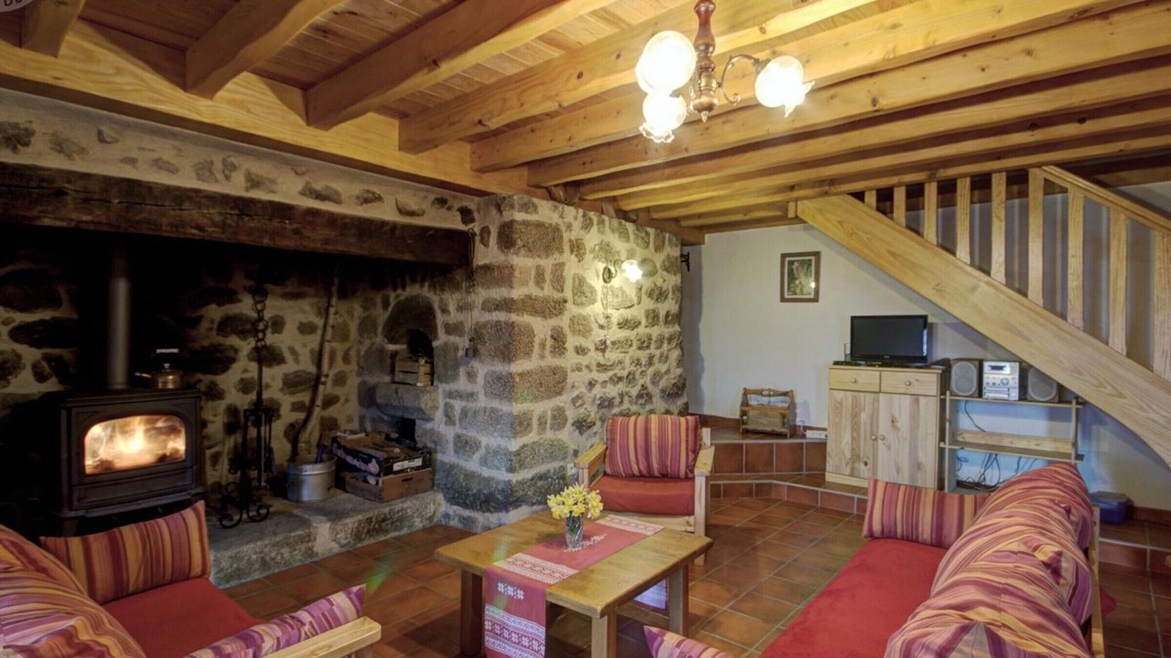 Photo of Livingroom in Saint-Jean-Soleymieux