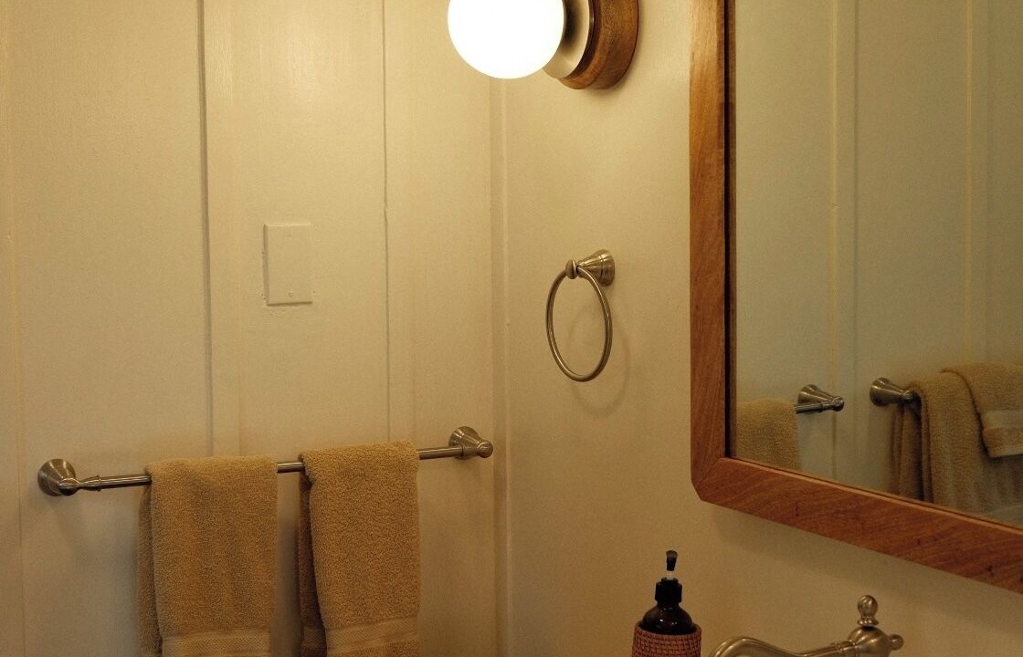 Photo of Bathroom in Kaunakakai