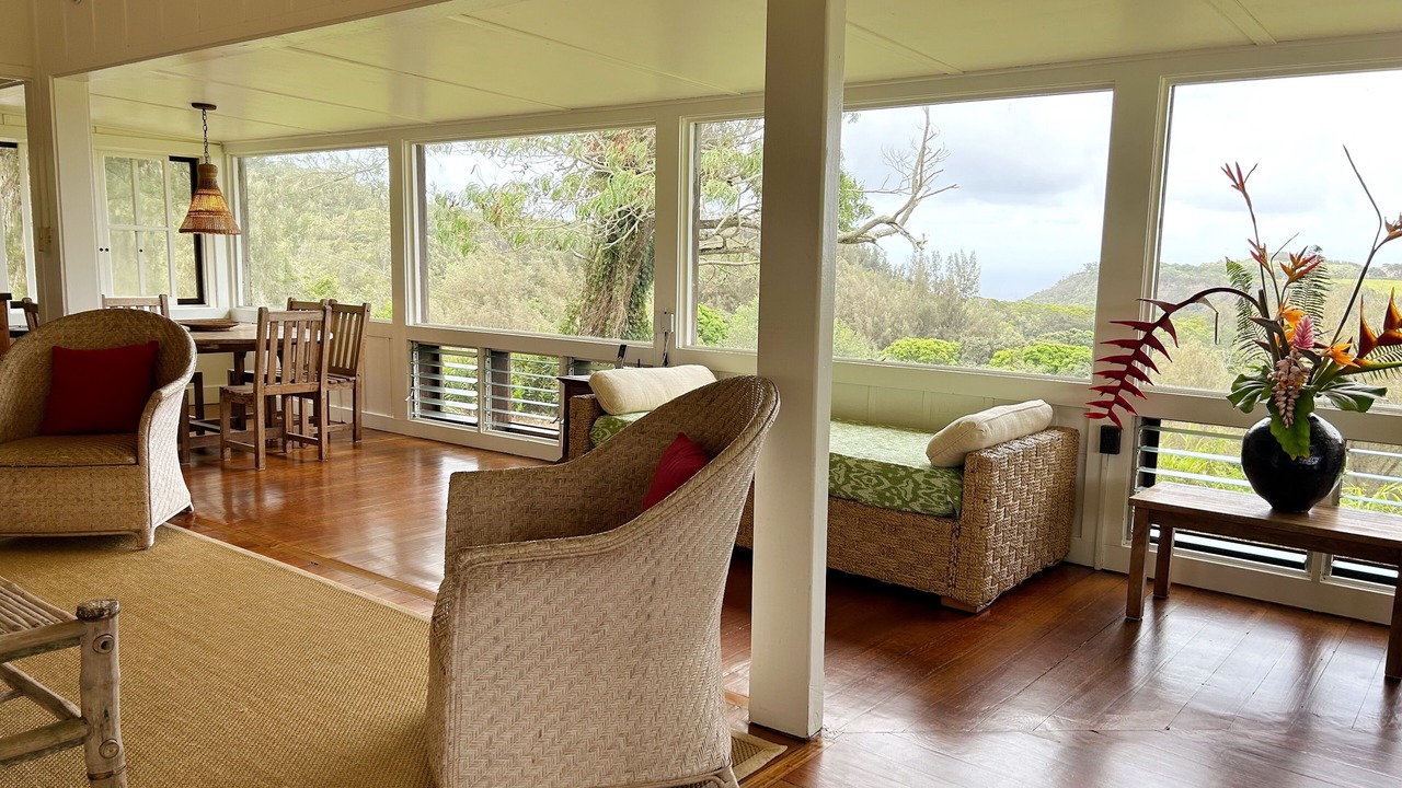 Photo of Livingroom in Kaunakakai