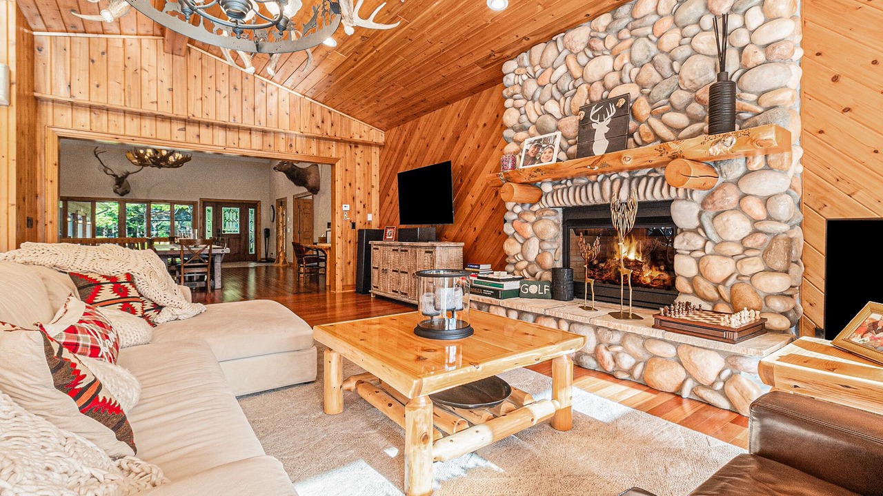 Photo of Livingroom in Thompsonville
