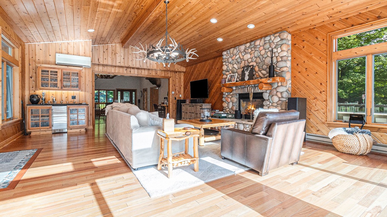 Photo of Livingroom in Thompsonville