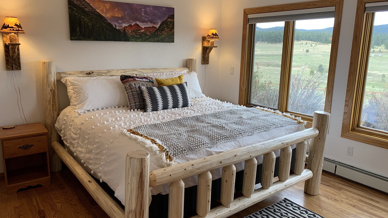 Photo of Bedroom in Woodland Park