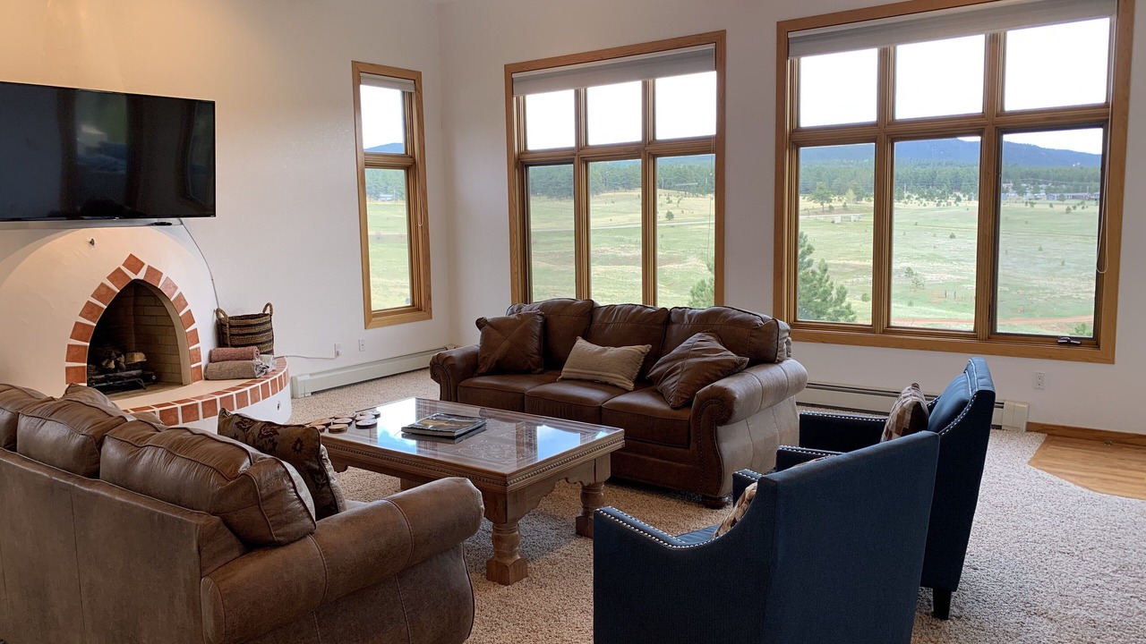 Photo of Livingroom in Woodland Park