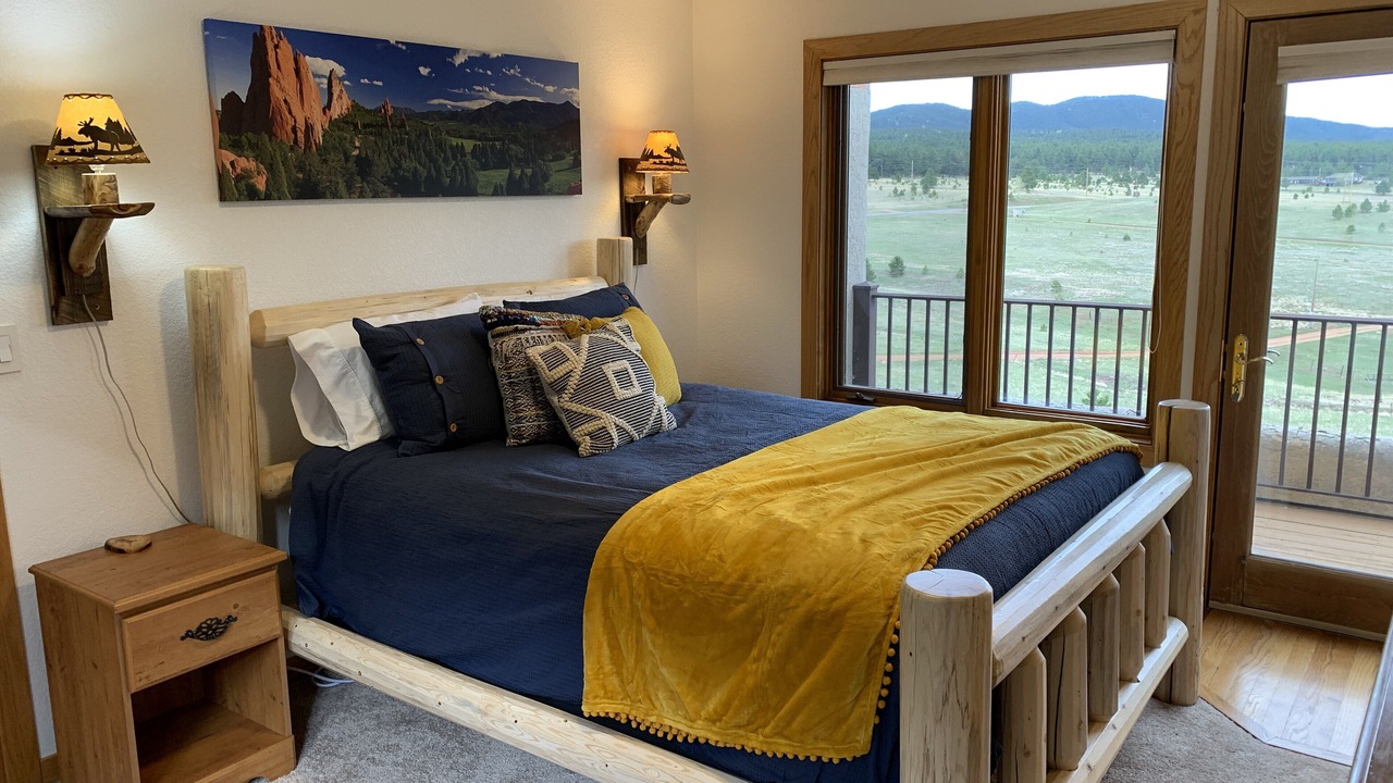 Photo of Bedroom in Woodland Park