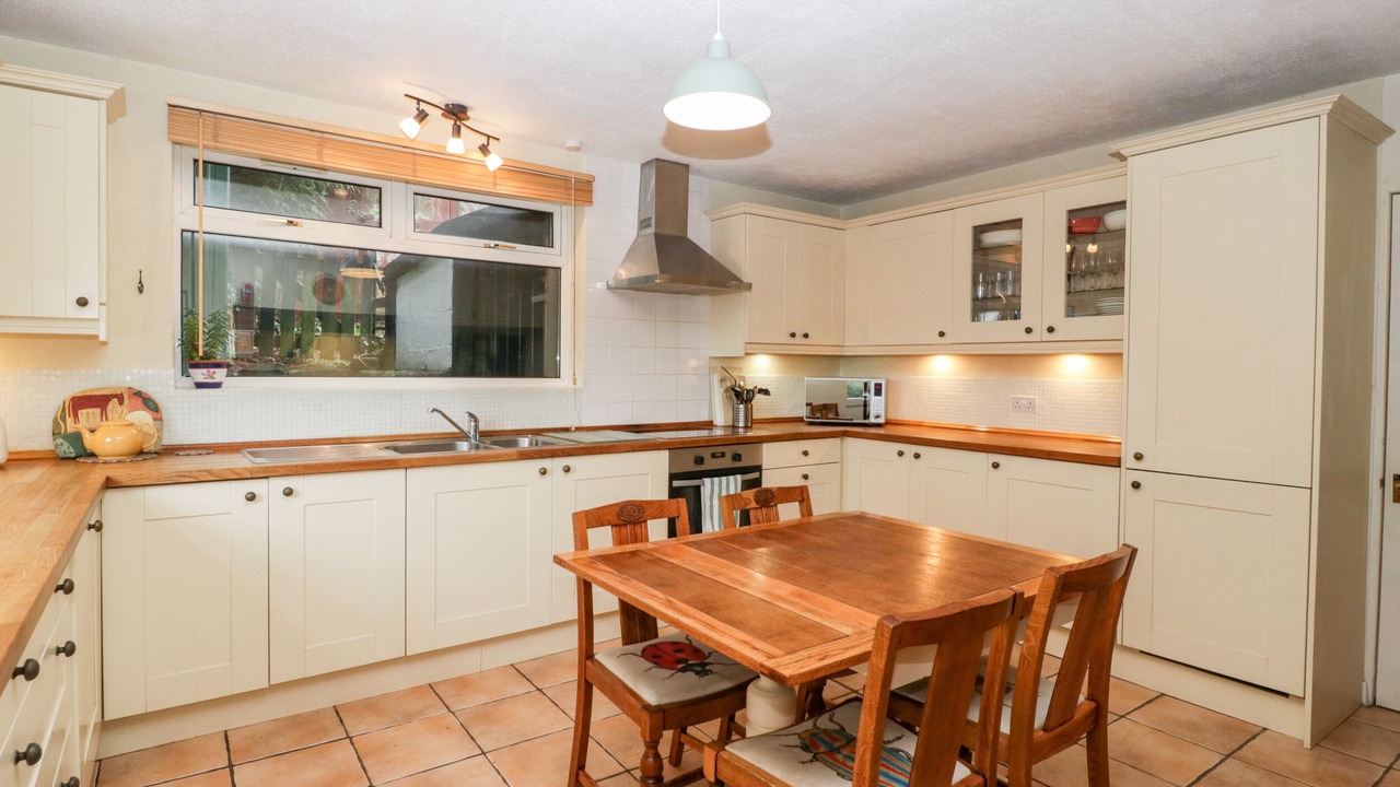 Photo of Kitchen in Lydney