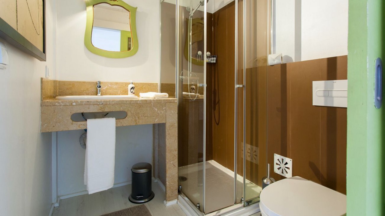 Photo of Bathroom in Santo Estevao