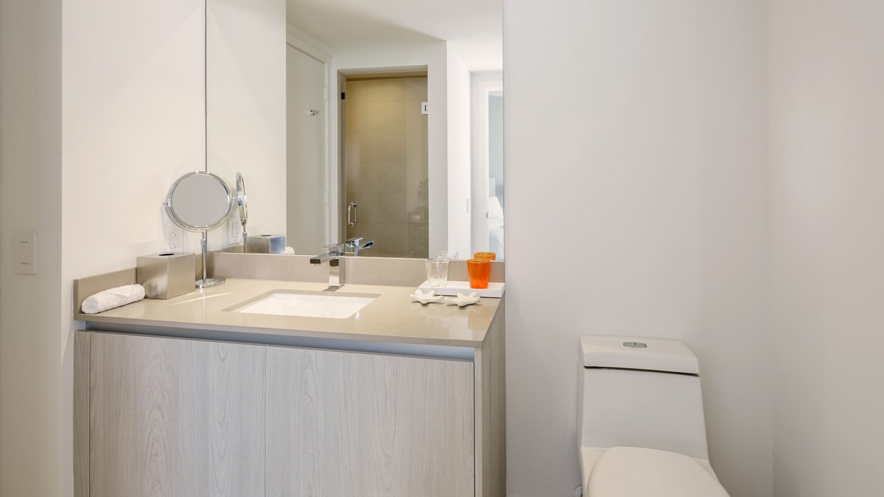 Photo of Bathroom in Hallandale Beach