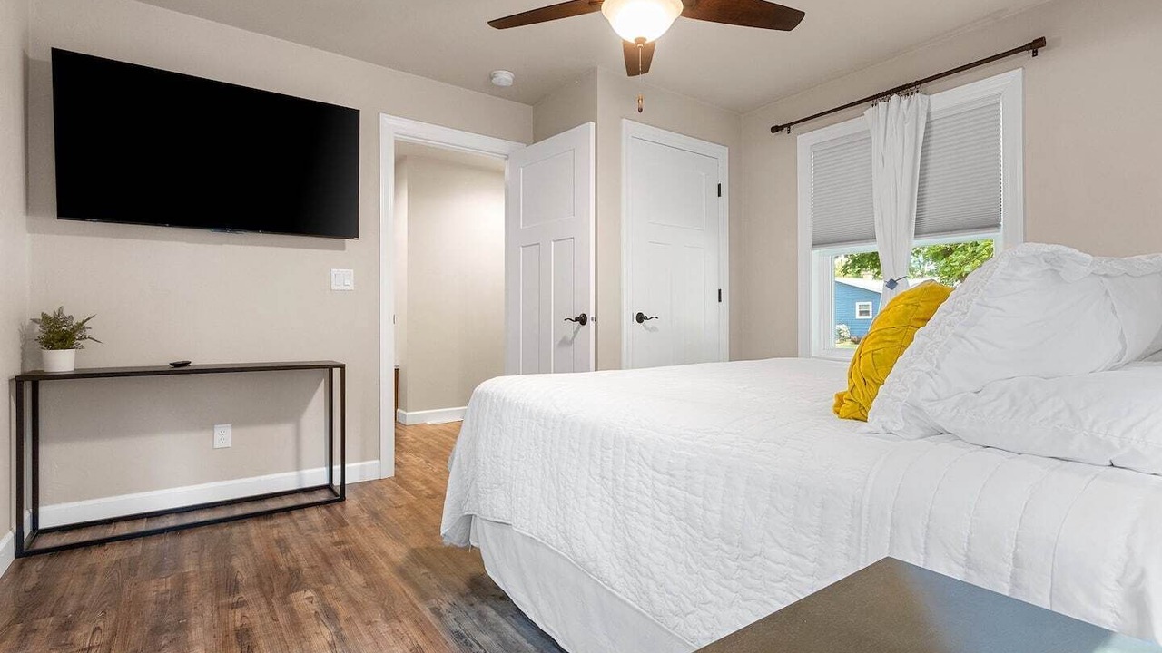 Photo of Bedroom in Green Bay
