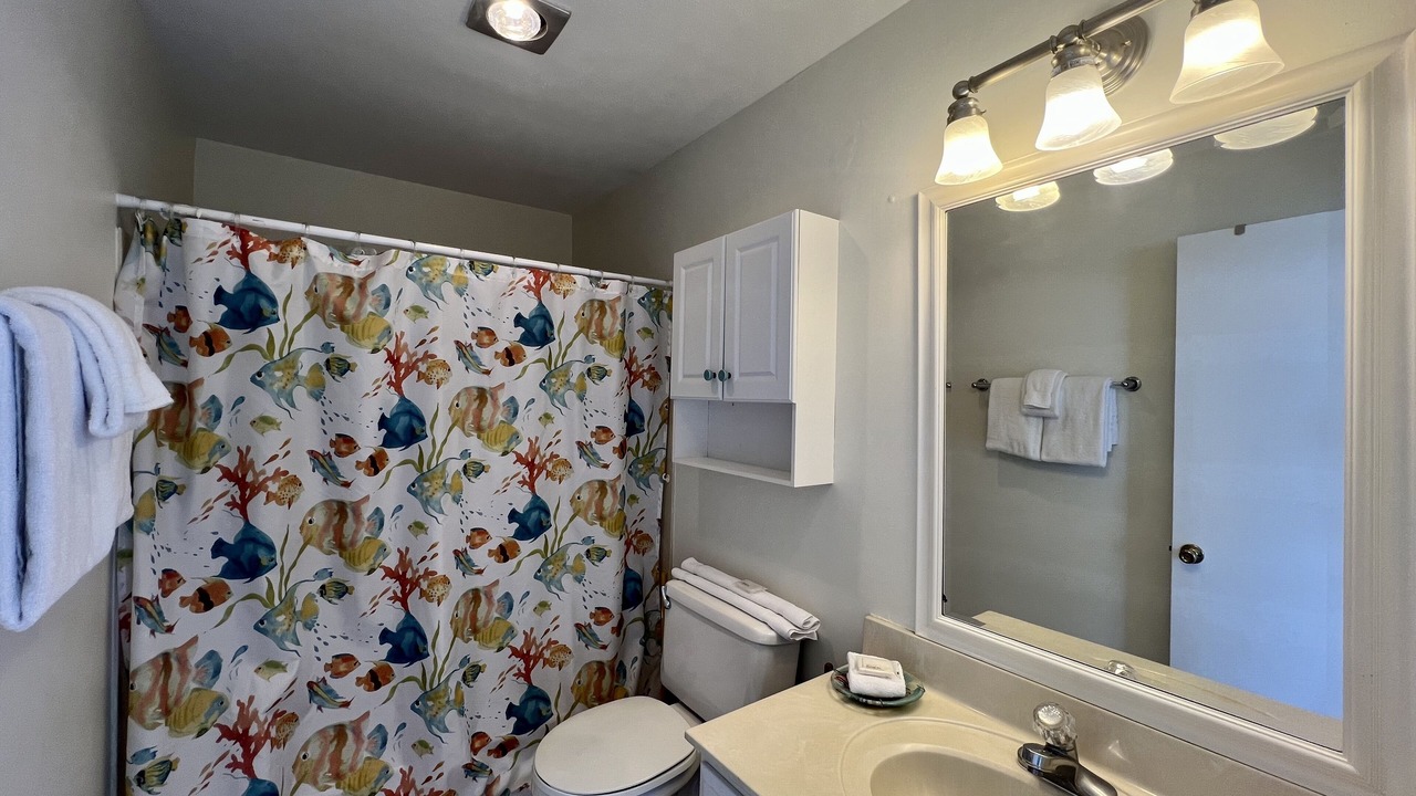 Photo of Bathroom in Holiday Isle
