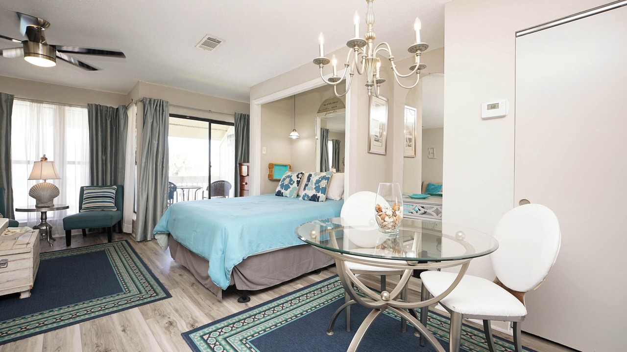 Photo of Bedroom in Holiday Isle